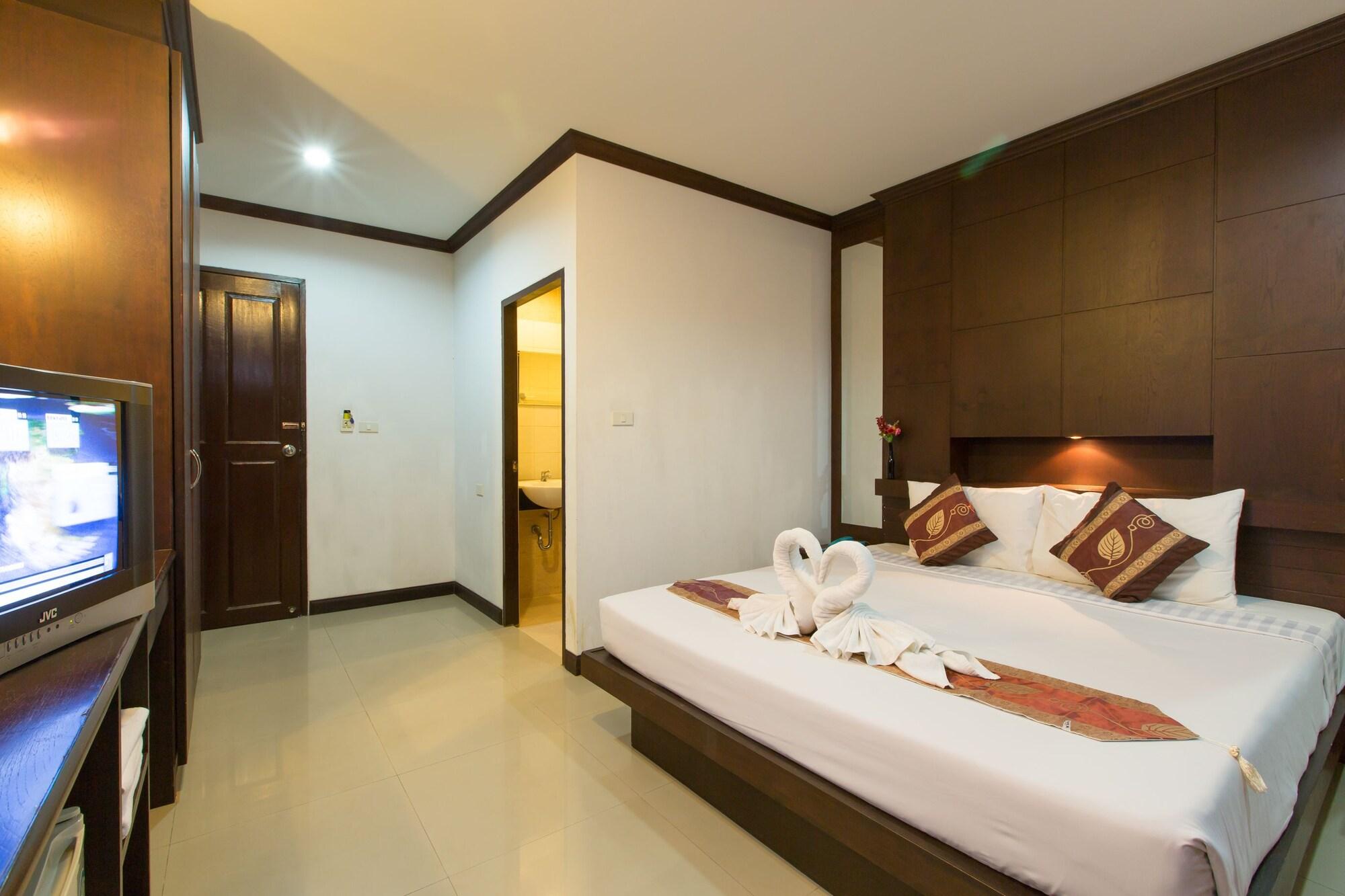 Patong Buri Hotel Exteriér fotografie