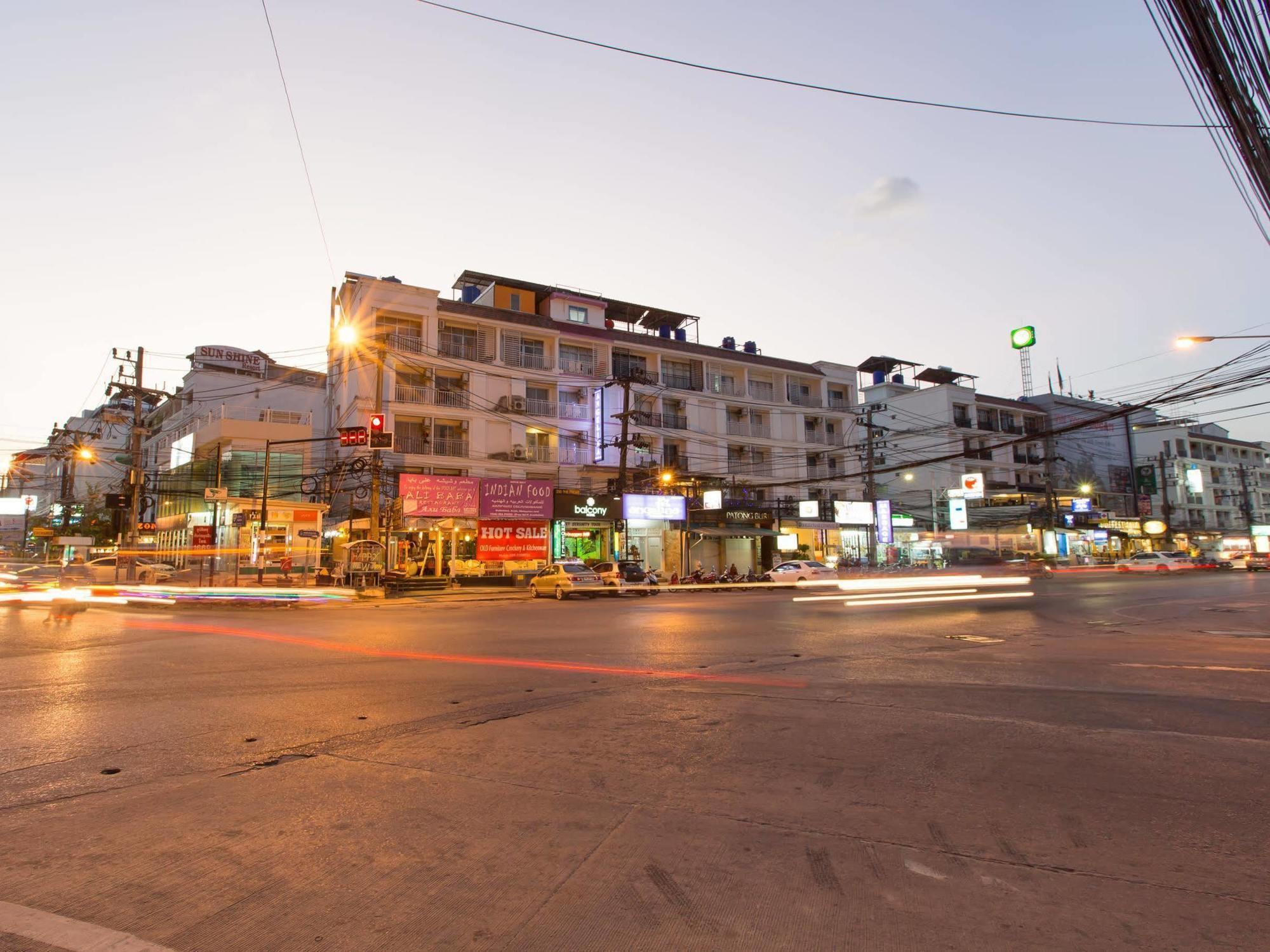 Patong Buri Hotel Exteriér fotografie